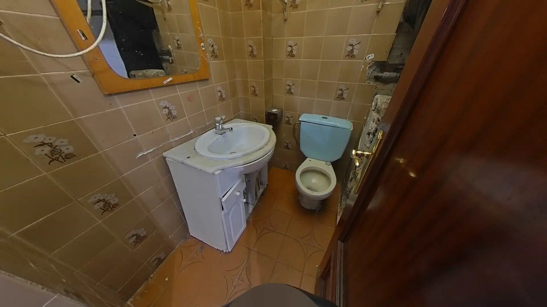 Bathroom of Houses for sale in Sevilla  with Terrace
