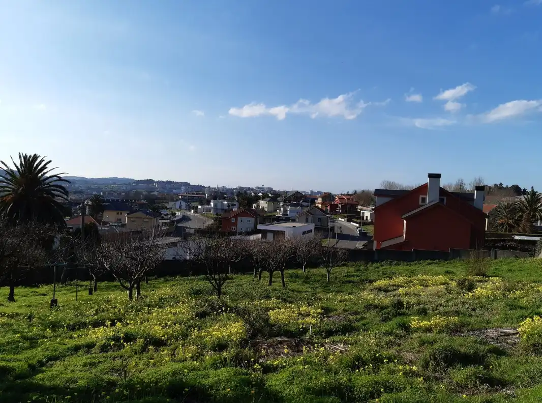 Residential zum Verkauf in Oleiros