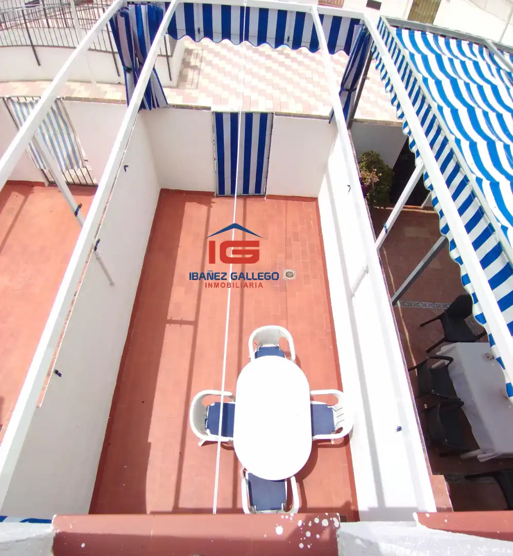 Maison mitoyenne à vendre à Centro - Calzada - Cabo Noval, imagen 16