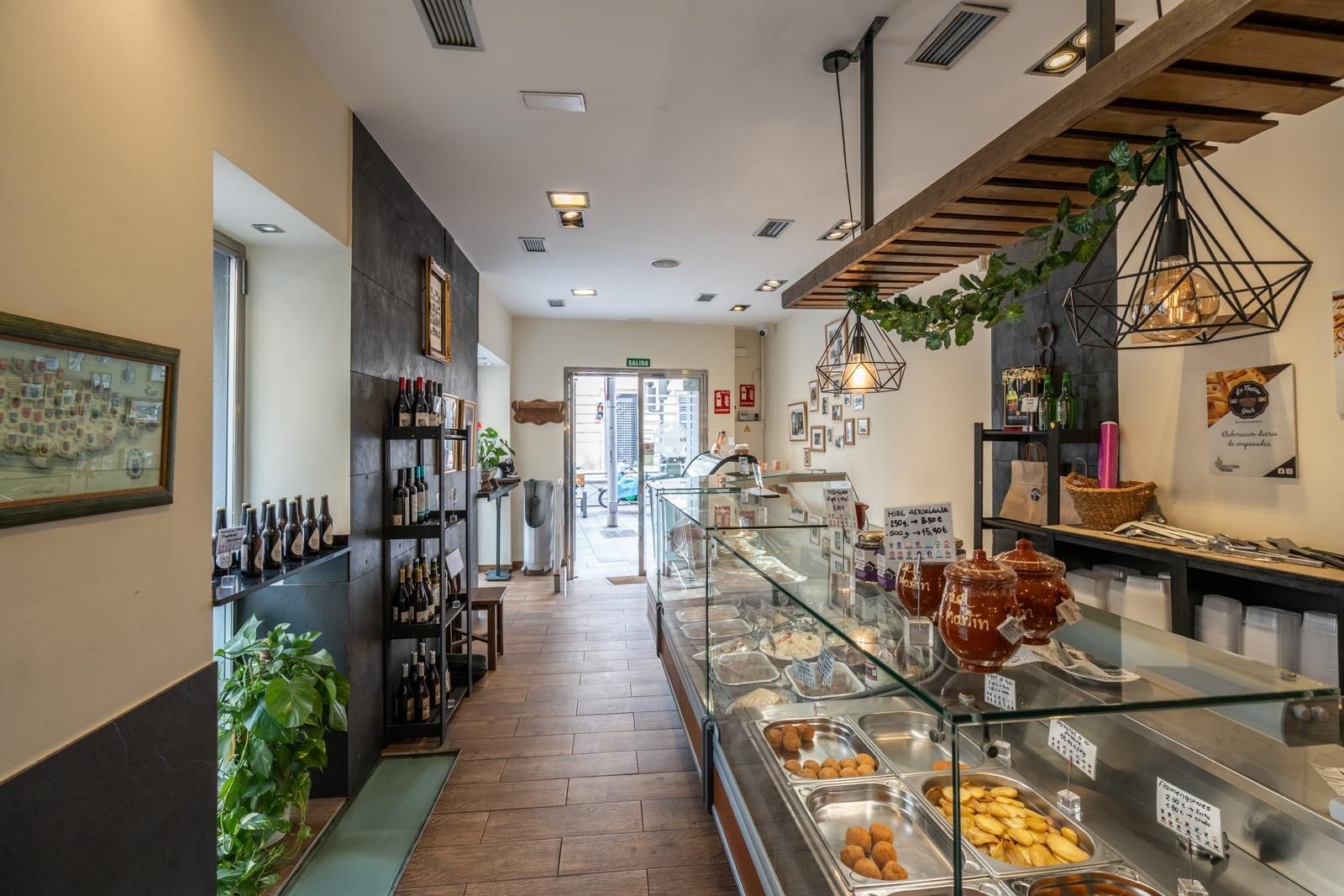 Local de alquiler en  Madrid Capital con Aire acondicionado y Amueblado