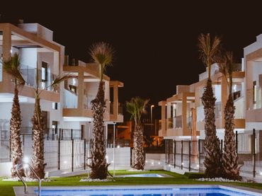 Bungalow amb piscina en venda a Orihuela Costa