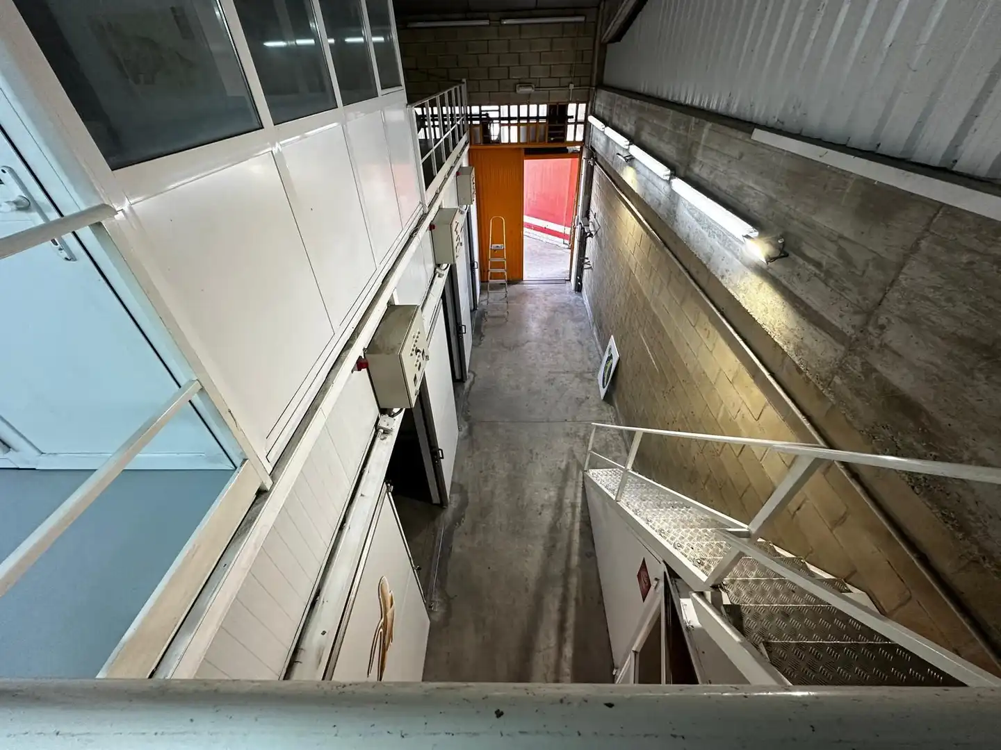 Nave industrial de alquiler en  Logroño