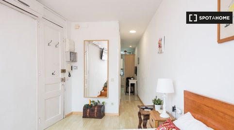 Estudio en alquiler en La Nova Esquerra de lEixample, imatge 3