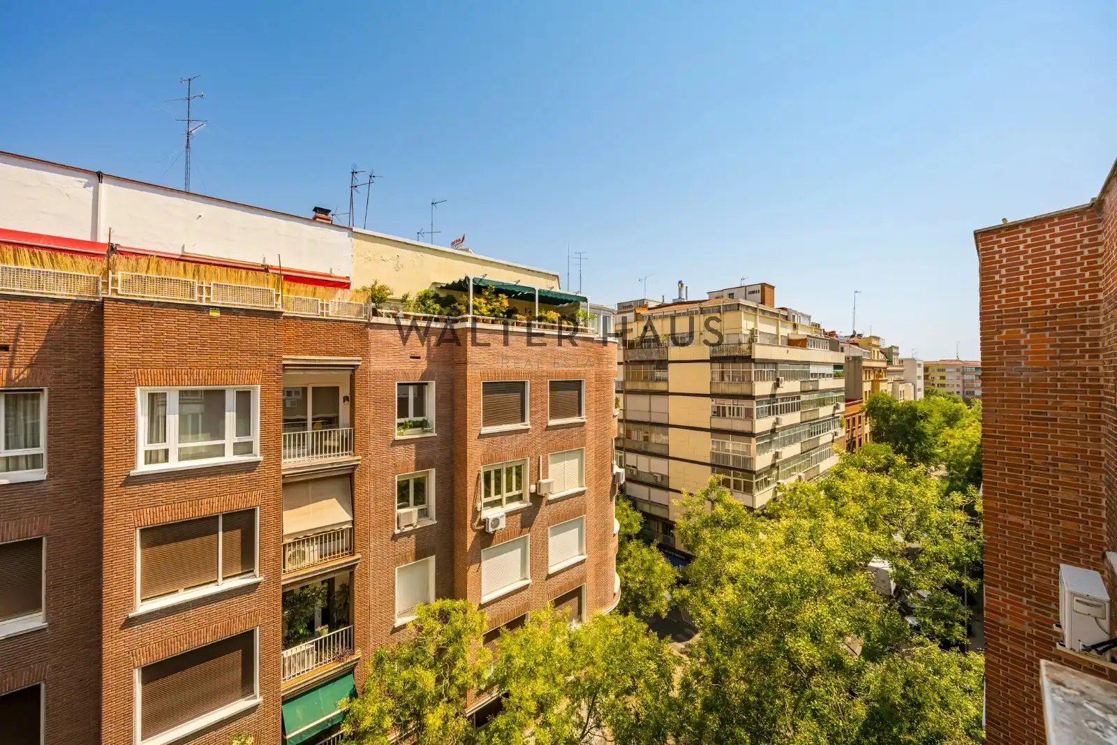 Penthouse with lift for sale in Calle del General Oráa, imagen 14