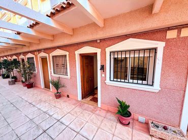 Adossat en venda a Santa Pola ciudad