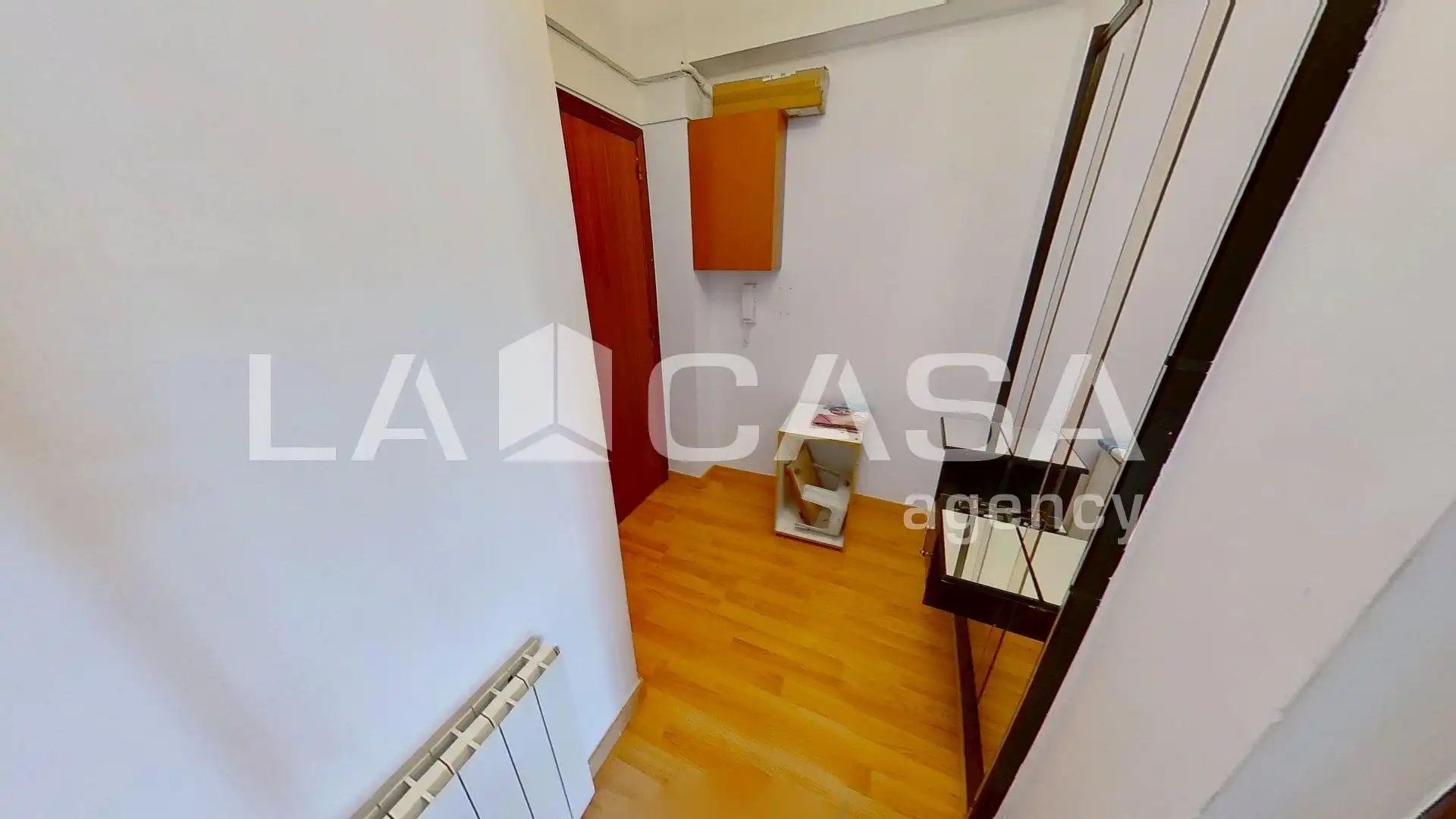 Wohnung zum Verkauf in Barcelona mit Heizung und Balkon
