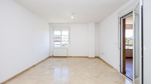 Photo 4 of Flat for sale in Calle Aconcagua, 48, Camino de los Neveros - Serrallo, Granada Capital