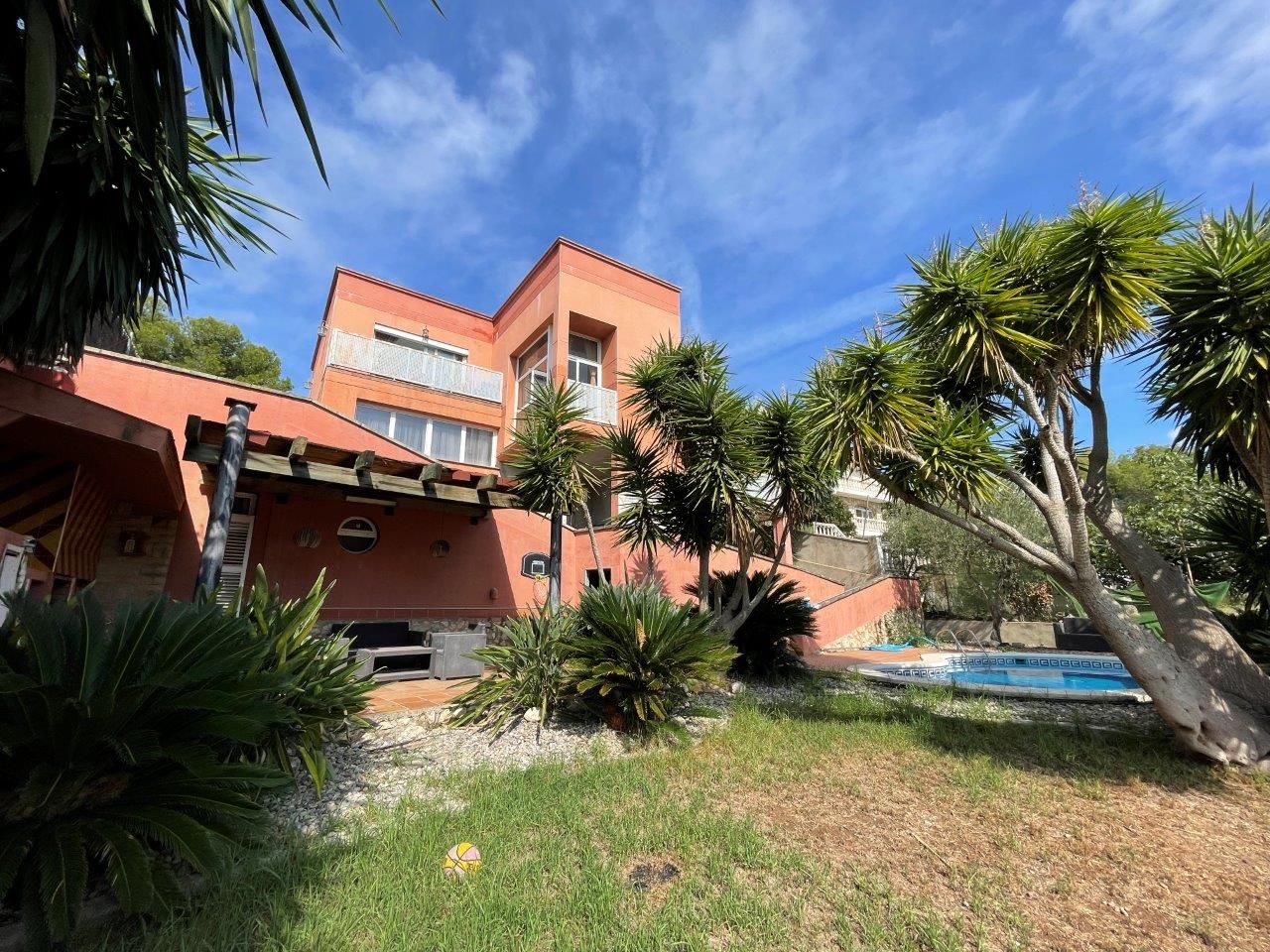 House or chalet for sale in Avinguda Marca Hispànica, Segur de Dalt