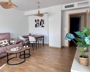 Sala d'estar de Pis de lloguer en Atarfe amb Aire condicionat, Traster i Piscina comunitària