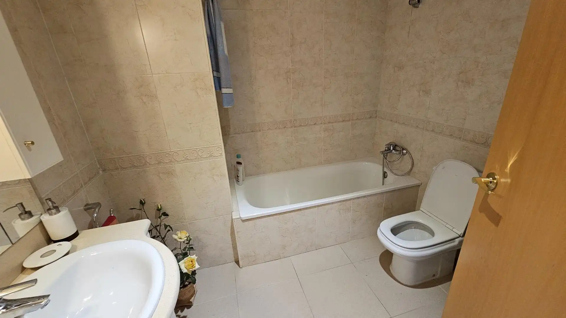 Bathroom of Flat for sale in Calella  with Heating, Private garden and Terrace