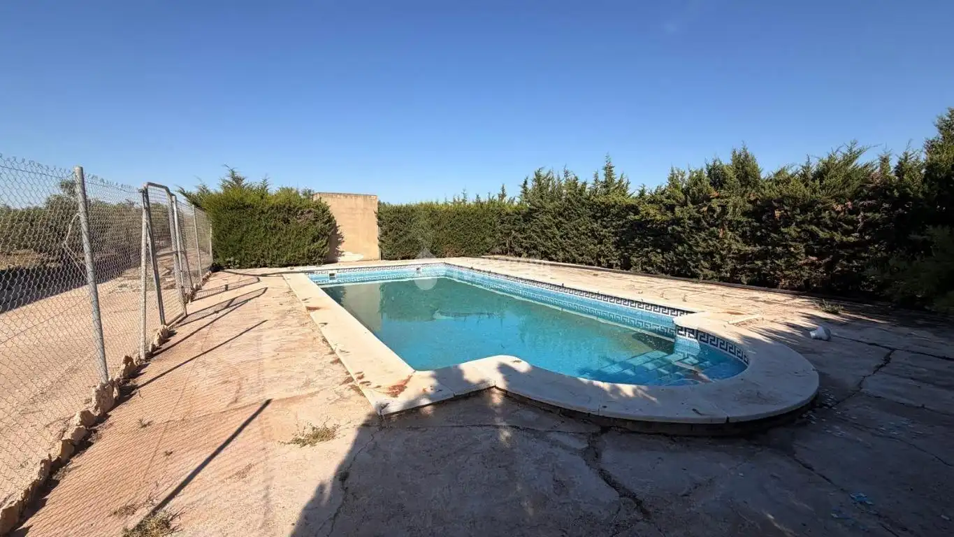 Terreno en venta en Paraje los los llanos, La Lantejuela