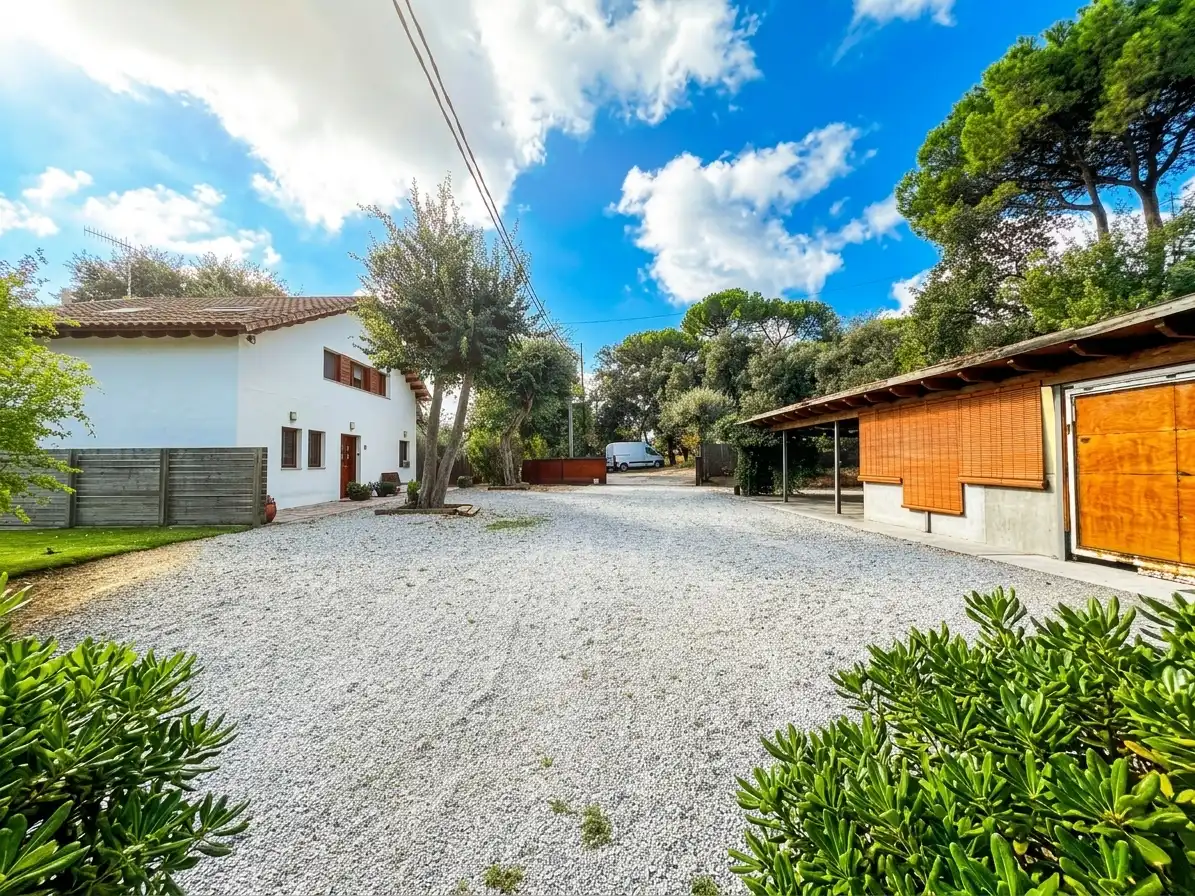 Casa con piscina in vendita a Avinguda de Vilamajor 55, imagen 5