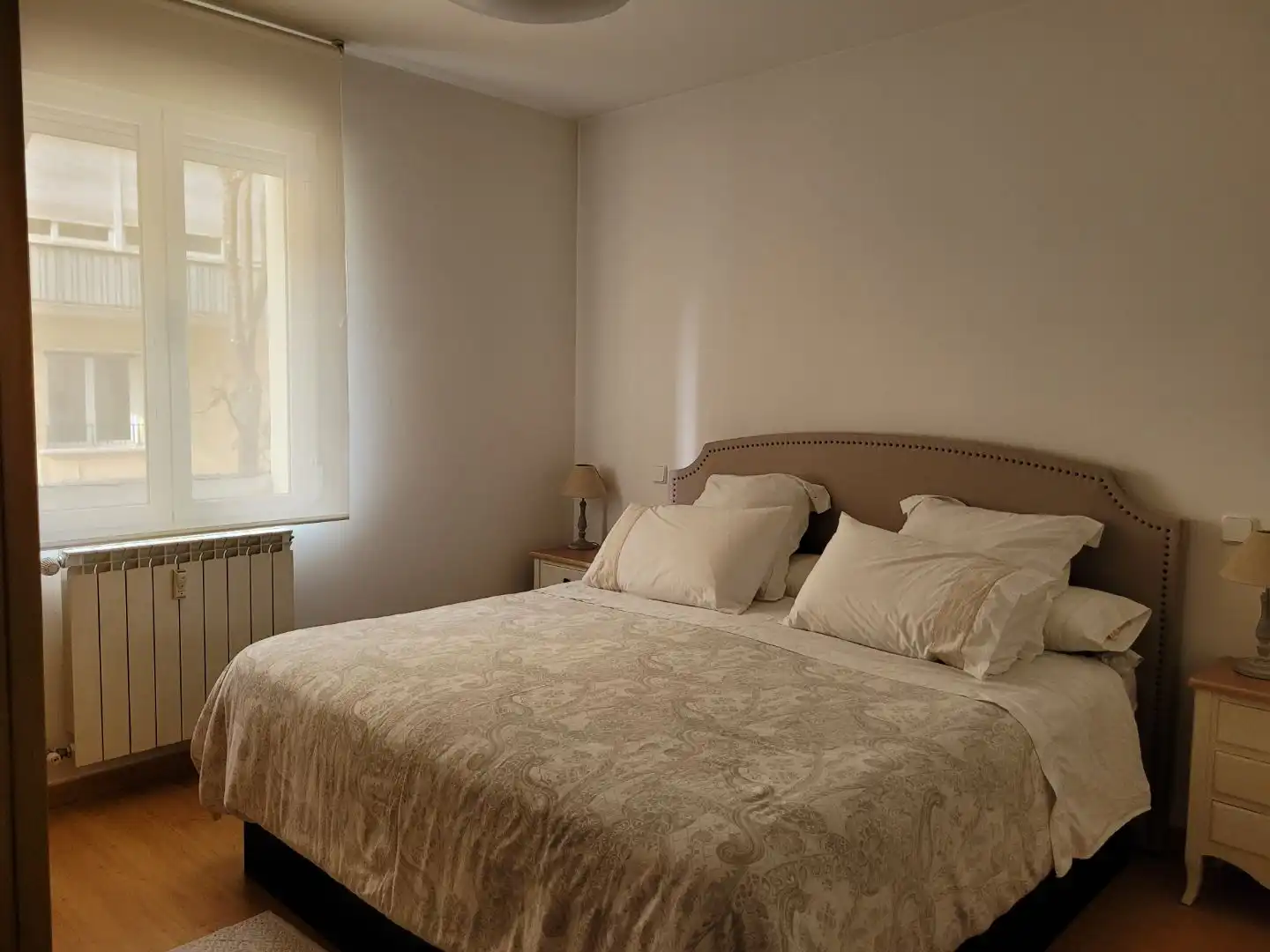 Bedroom of Flat for rent in  Madrid Capital  with Air Conditioner