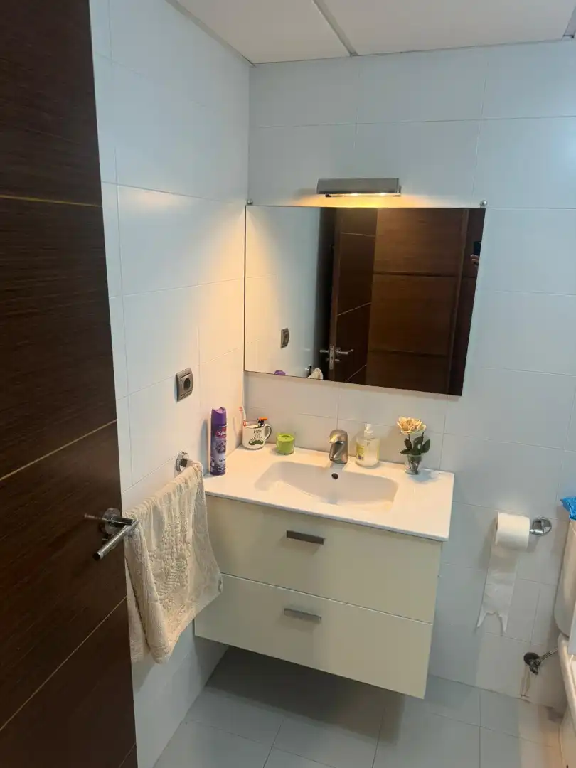Baño de Piso en venta en Melilla con Aire acondicionado, Calefacción y Terraza