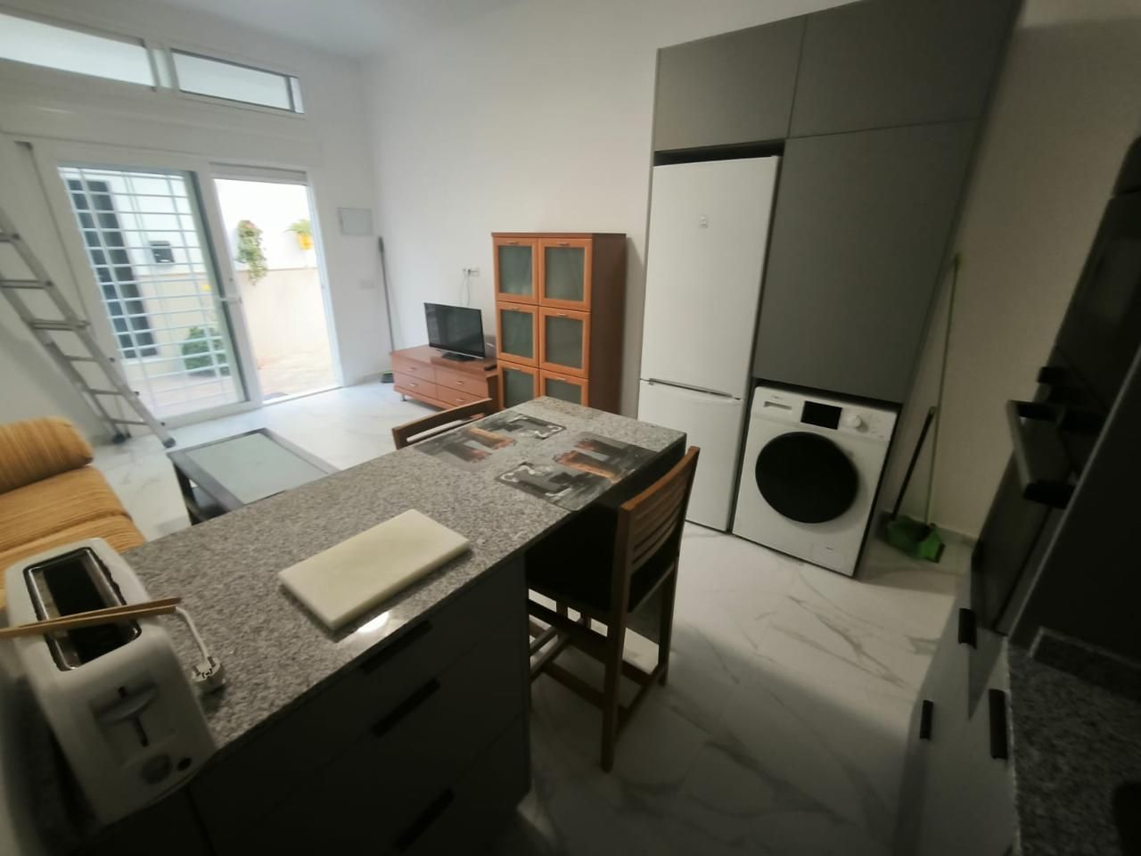 Kitchen of Flat to rent in Benalmádena  with Air Conditioner and Furnished