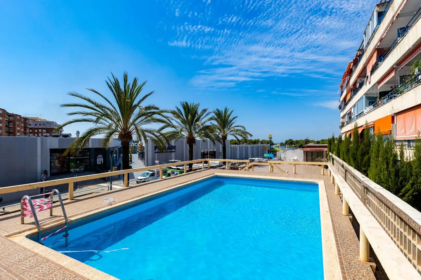 Swimming pool of Study for sale in  Palma de Mallorca  with Air Conditioner, Heating and Community pool