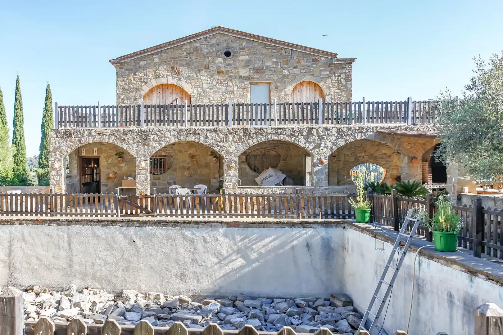 Außenansicht von Country house zum Verkauf in Sant Vicenç de Castellet mit Heizung, Privatgarten und Terrasse