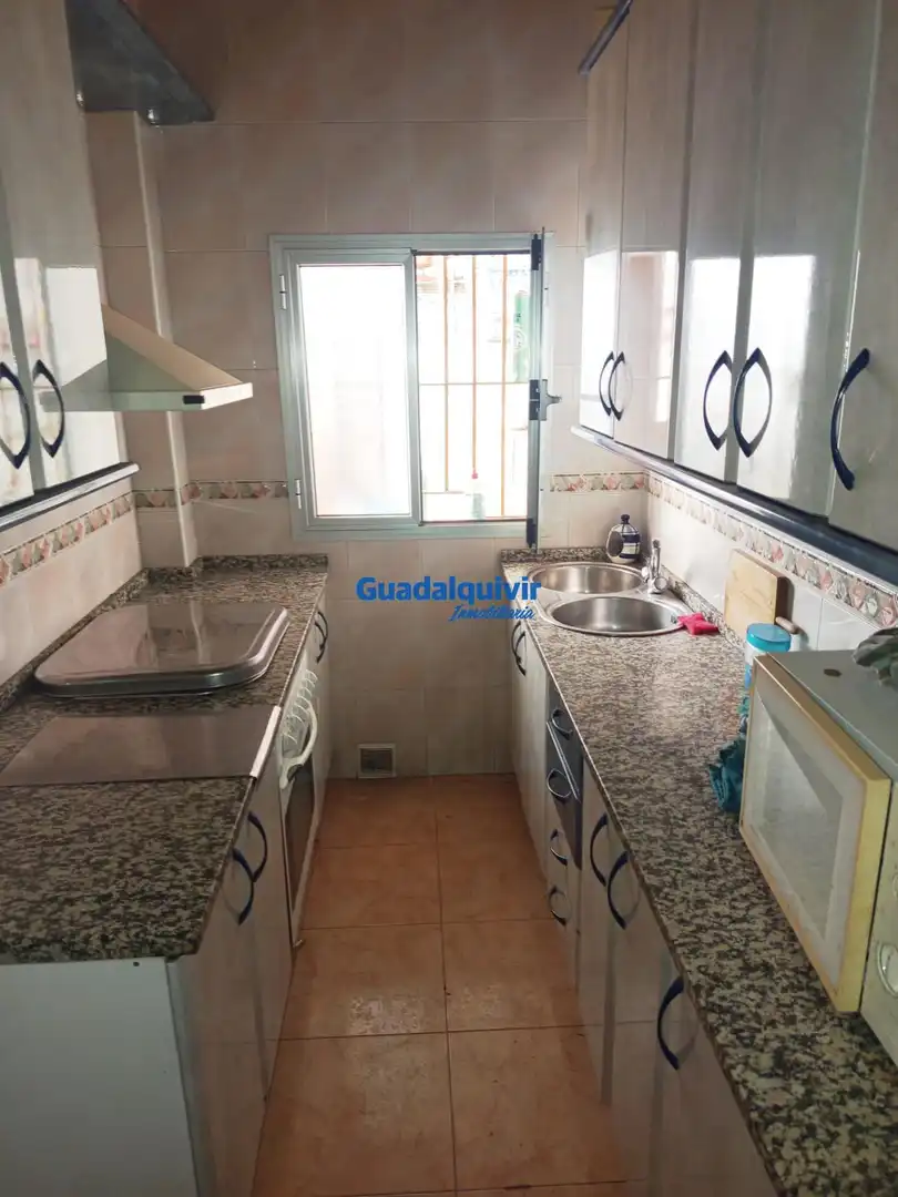 Cuina de Casa o xalet en venda en Sevilla