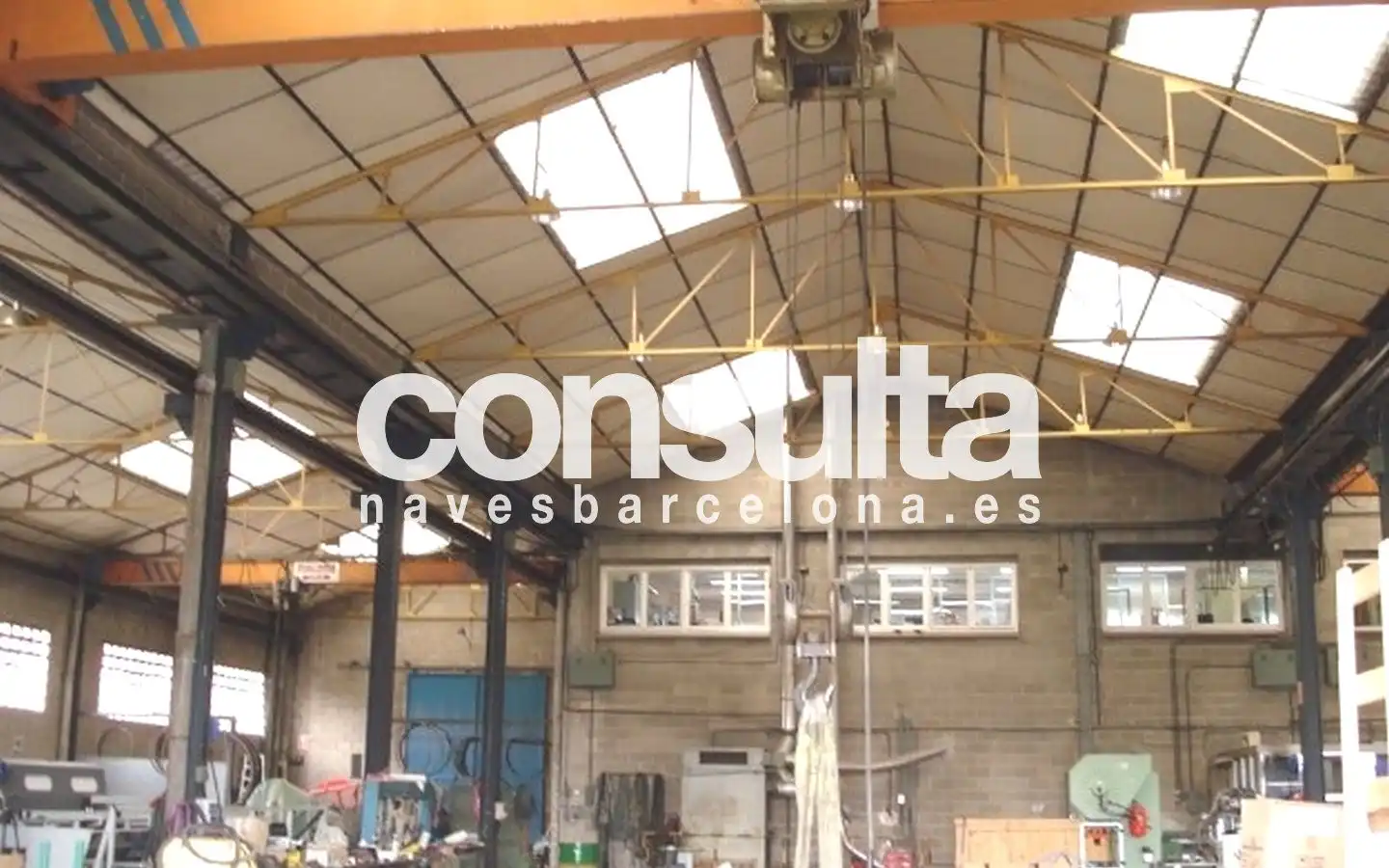 Nave industrial en alquiler en Carrer del Pintor Joan Miró 4