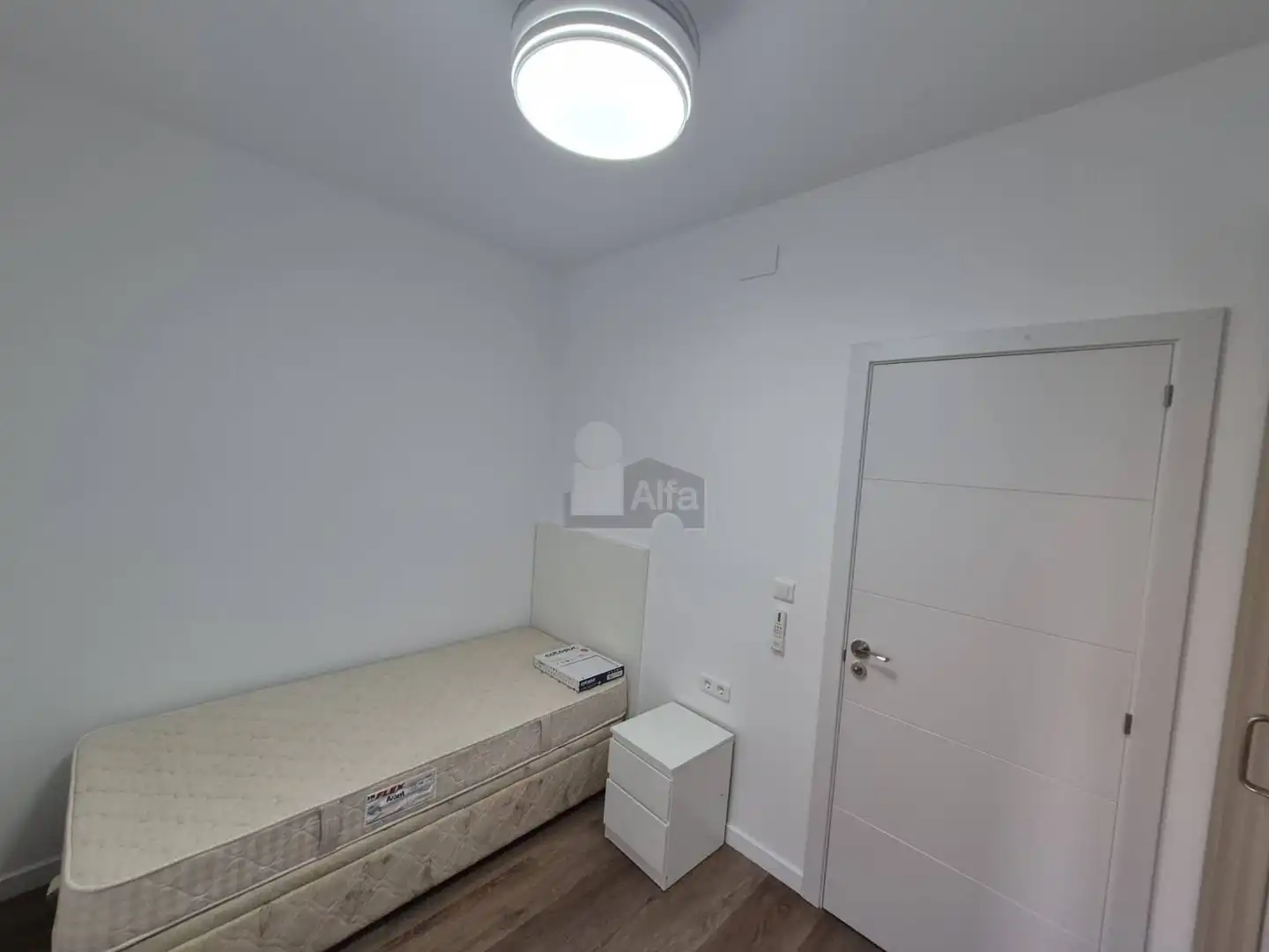 Habitación en Carrer de la Pobla de Farnals, 5, Albors