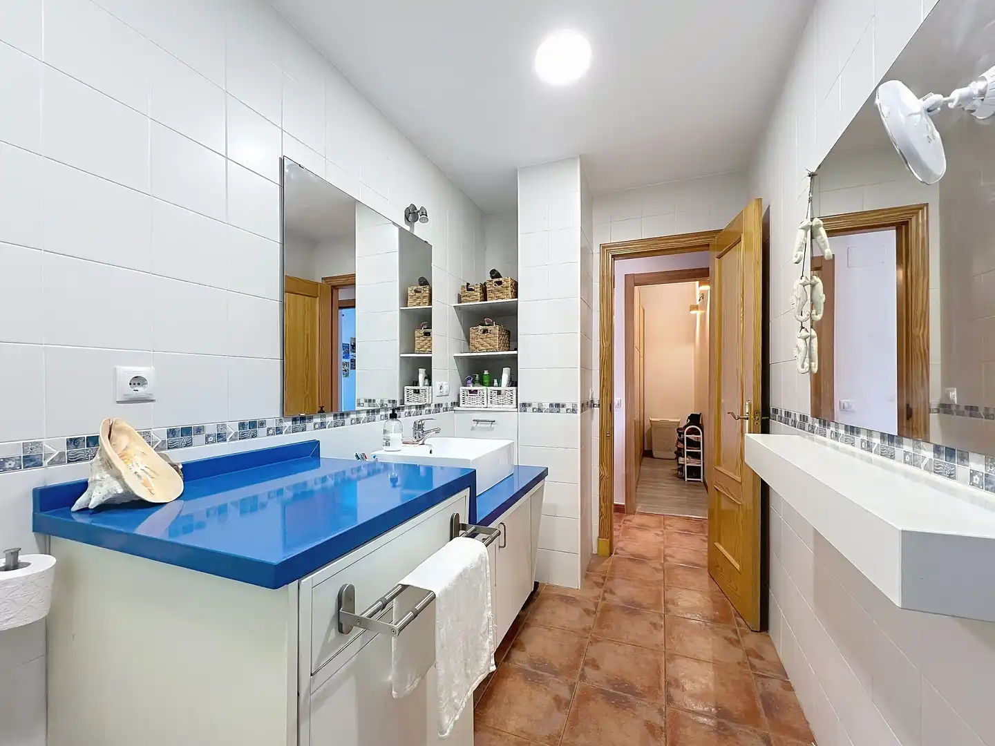Badezimmer von Wohnung zum Verkauf in Tarifa mit Heizung