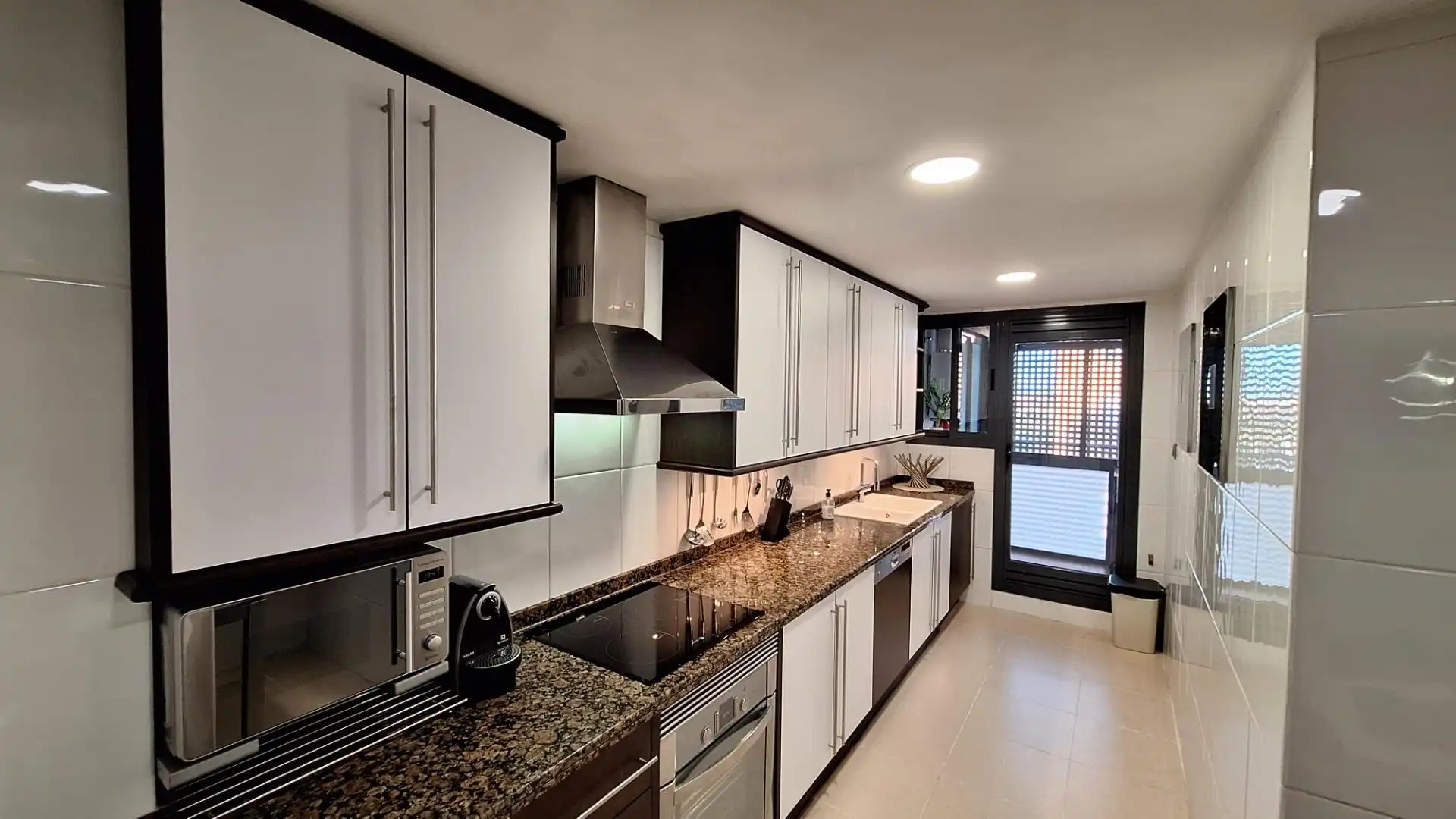Kitchen of Flat for rent in Valencia  with Heating, Furnished and Balcony