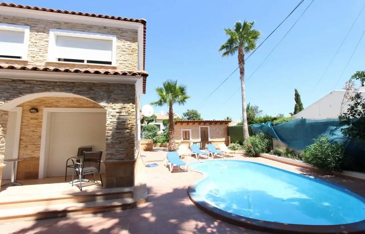 Villa con terrazza in vendita a Marisol Park - Ortembach - Los Almendros, imagen 6