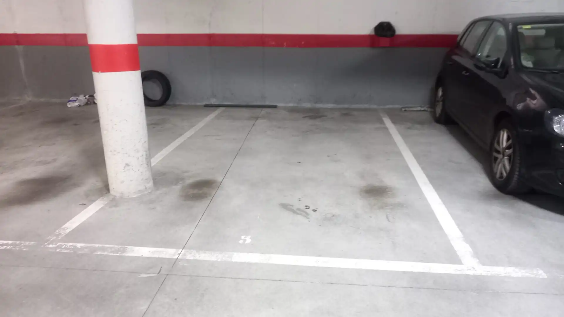 Parking of Flat for rent in Noreña  with Heating, Parquet flooring and Furnished