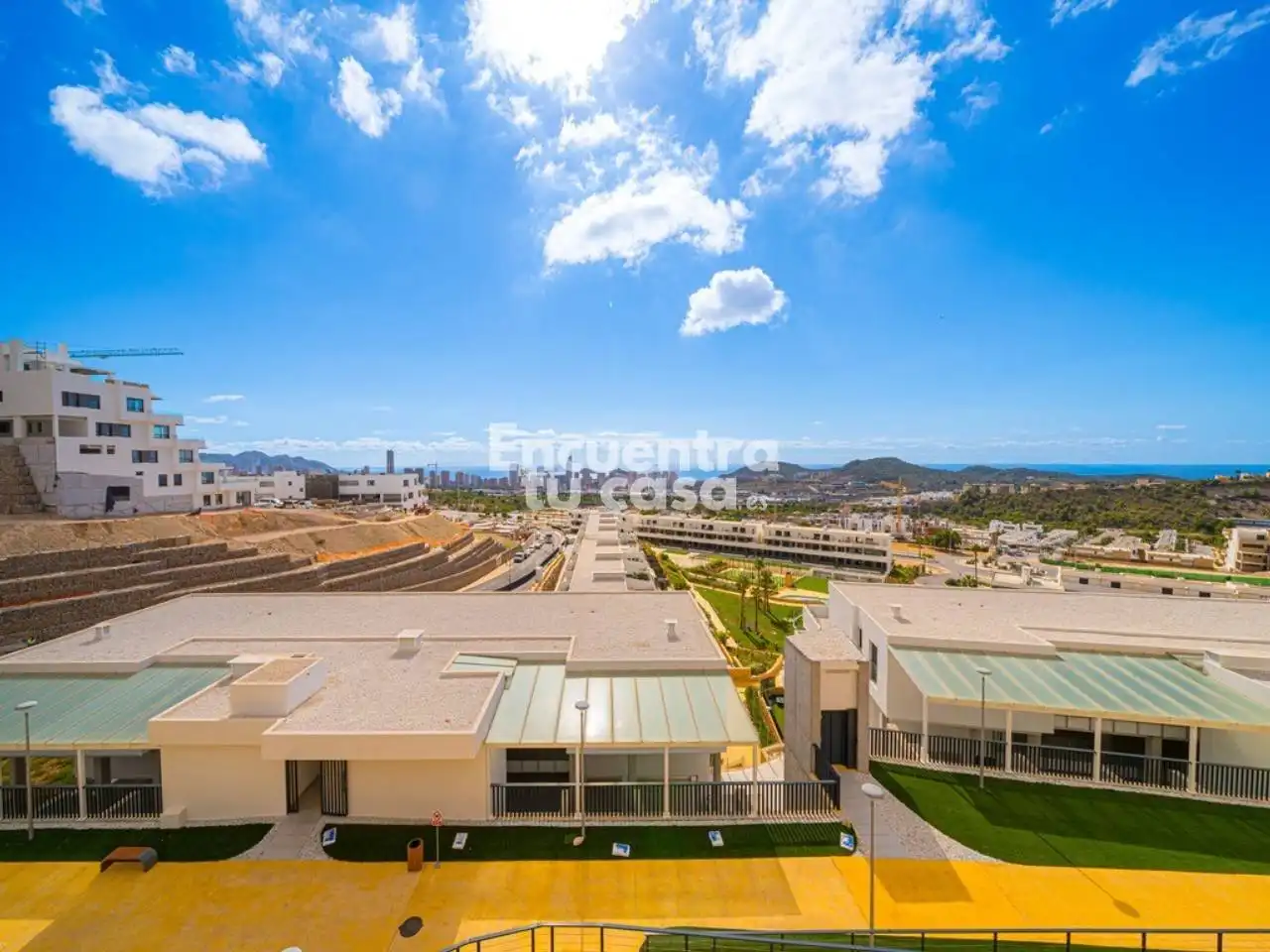Exterior view of Attic for rent in Finestrat  with Air Conditioner, Heating and Terrace
