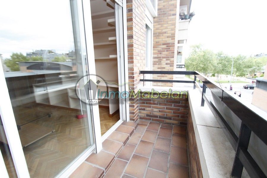 Balcony of Flat to rent in Majadahonda  with Heating, Parquet flooring and Terrace