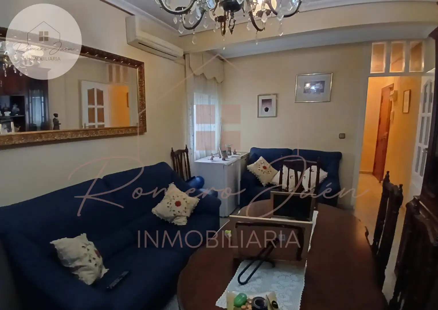 Living room of Flat for sale in Jaén  with Air Conditioner and Furnished