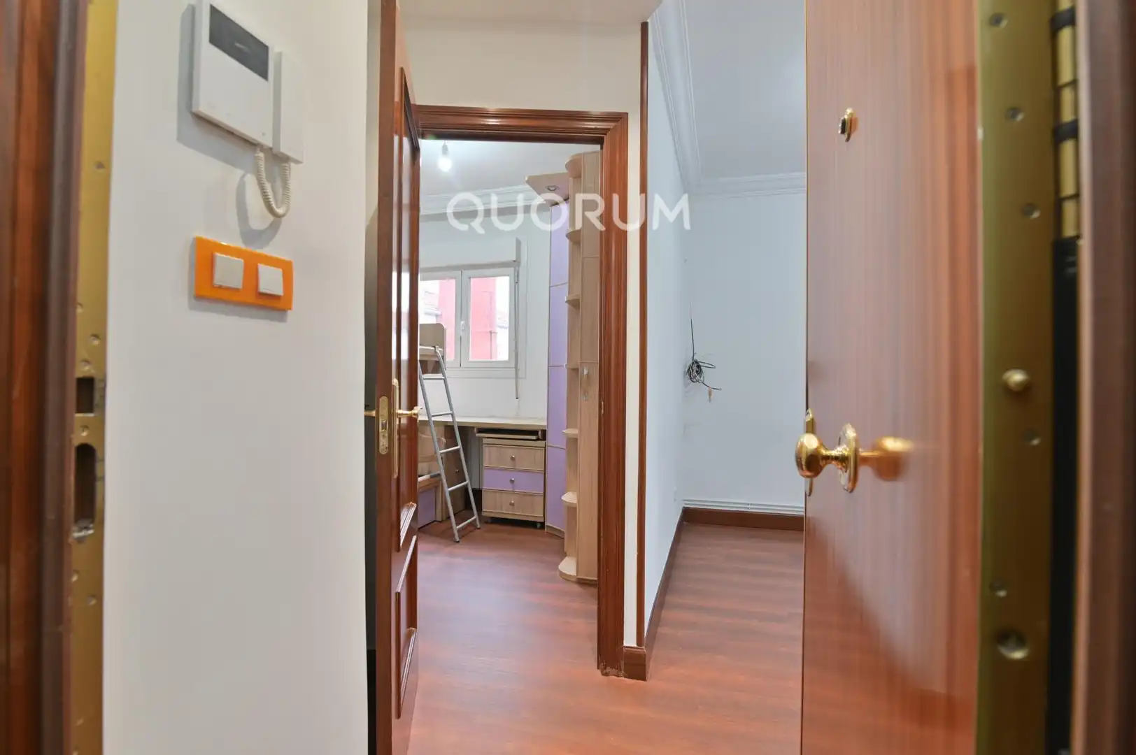 Habitación de Piso en venta en Bilbao  con Calefacción