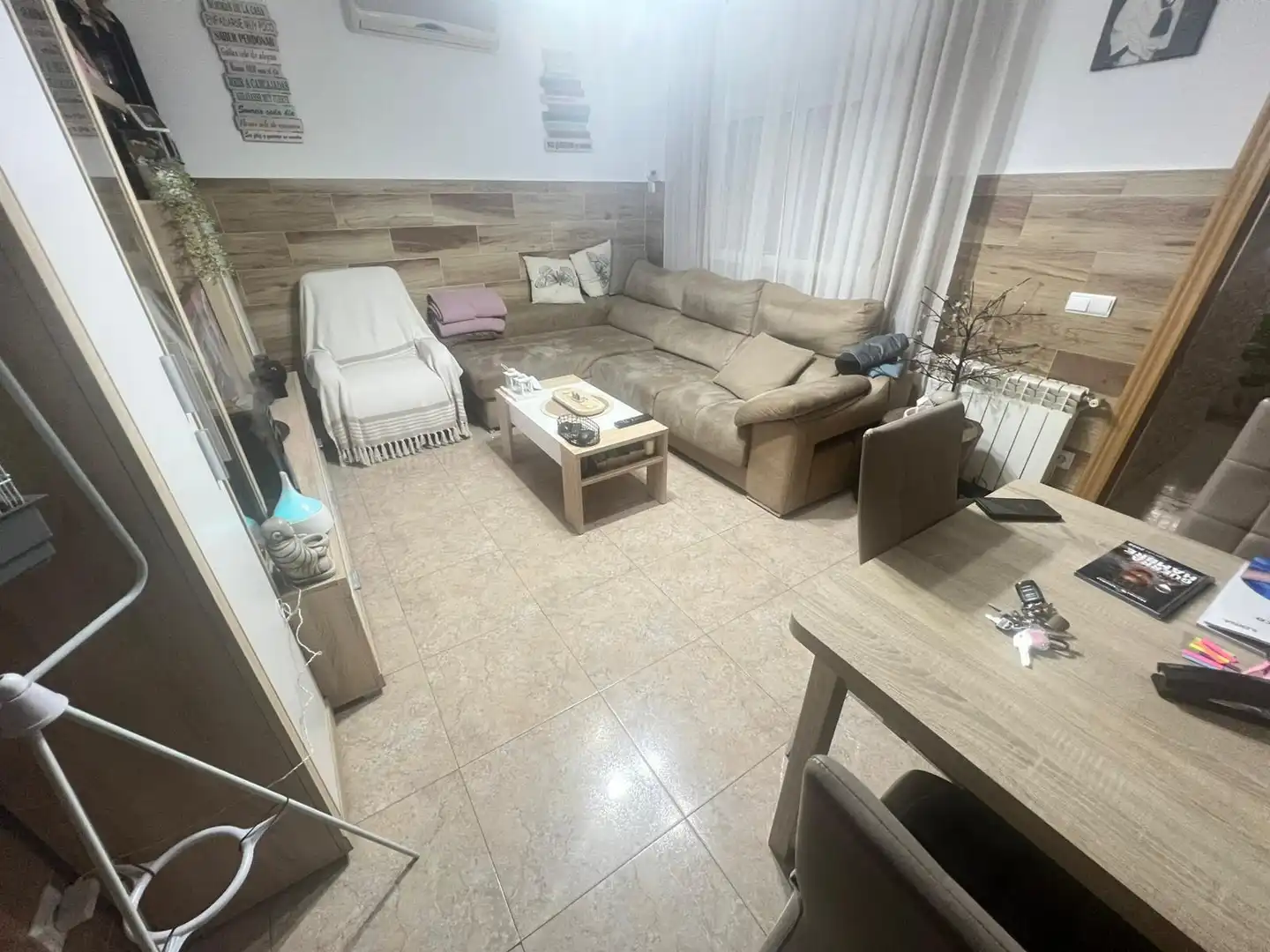 Sala d'estar de Casa o xalet en venda en Puertollano amb Aire condicionat, Calefacció i Jardí privat
