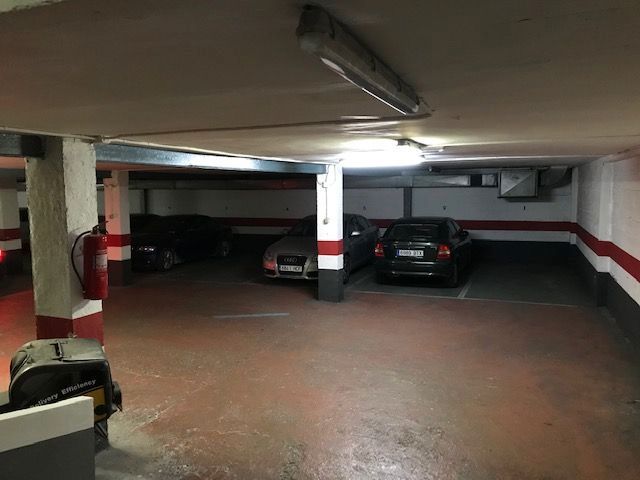 Aparcament de Garatge en venda en  Zaragoza Capital