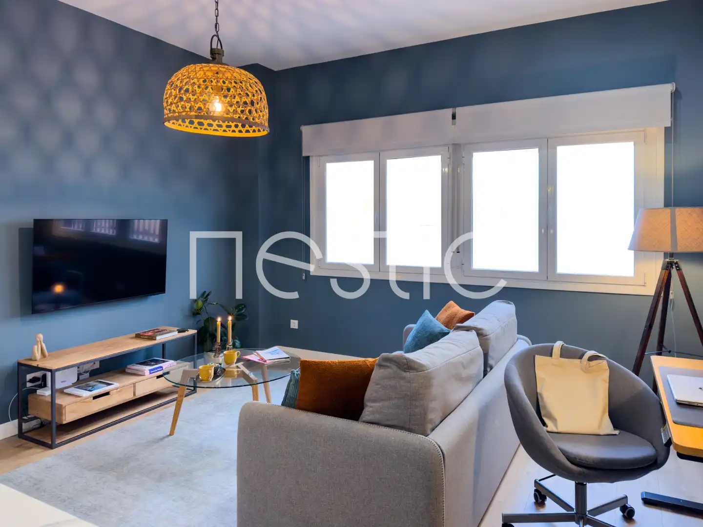 Sala de estar de Apartamento de alquiler en Madrid con Aire acondicionado, Calefacción y Amueblado