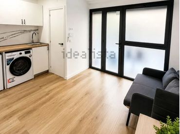 Local comercial en venta en Carrer Flor de Nit