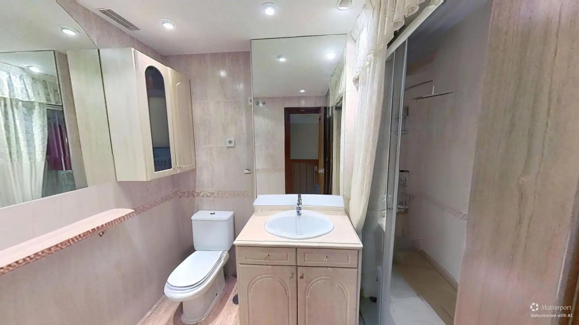 Bathroom of Duplexes for sale in Ávila  with Private garden, Balcony and Community pool
