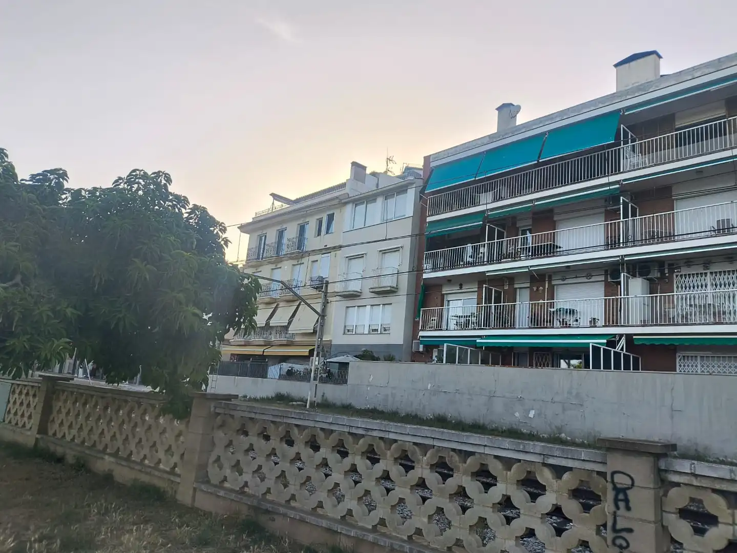 Exterior view of Apartments for sale in Canet de Mar  with Air Conditioner, Heating and Private garden