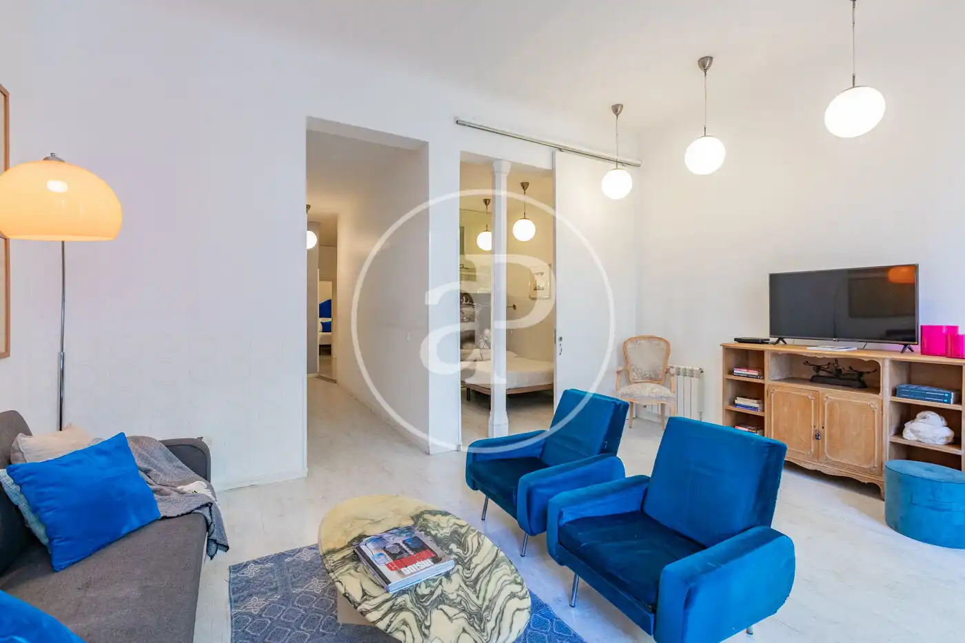 Living room of Flat for rent in Madrid  with Air Conditioner, Heating and Furnished