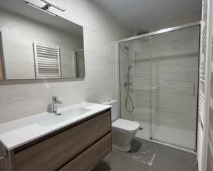 Bathroom of Flat for sale in Benavente  with Alarm