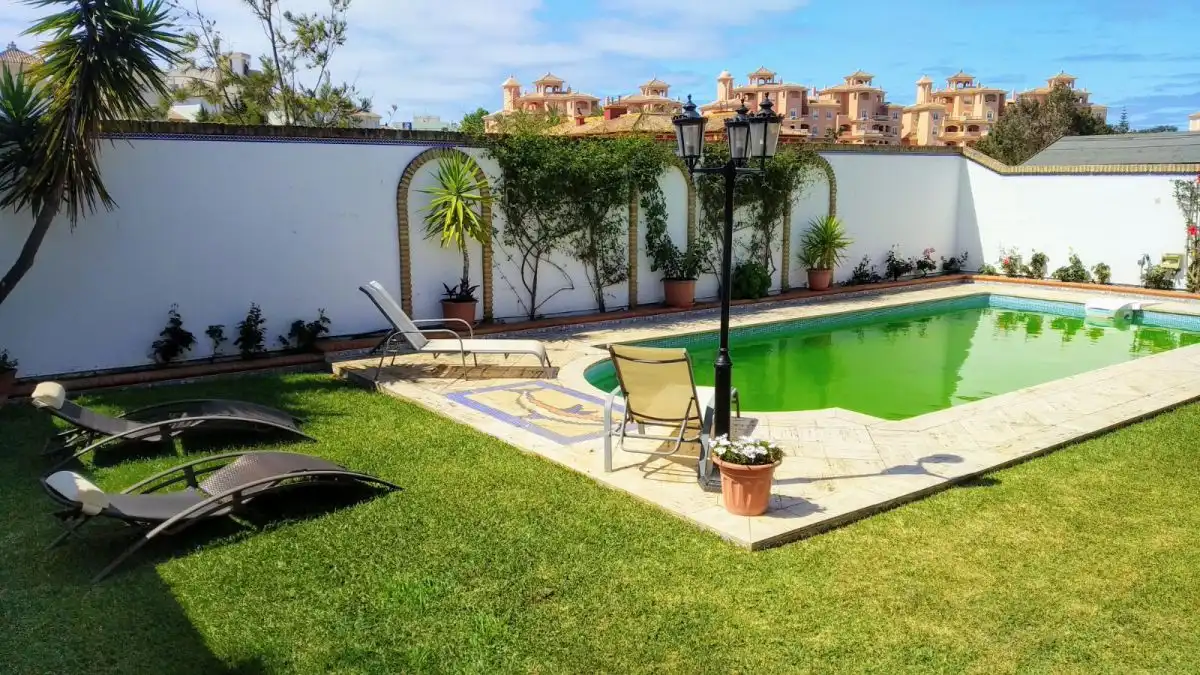 Chalet con piscina en venta en Macarena Club, imagen 10