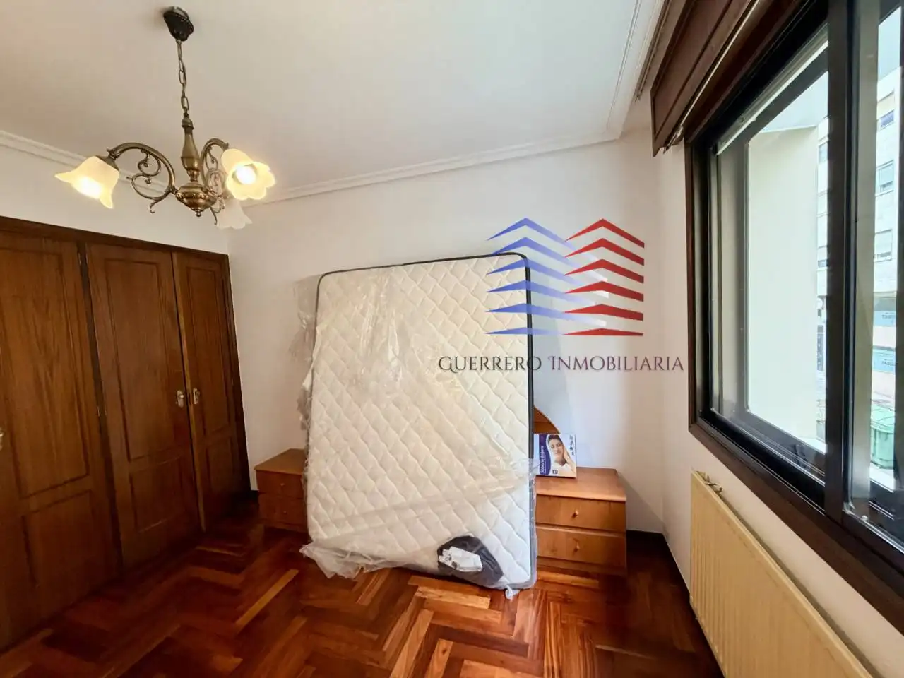 Habitación de Piso de alquiler en Vigo  con Calefacción, Parquet y Terraza