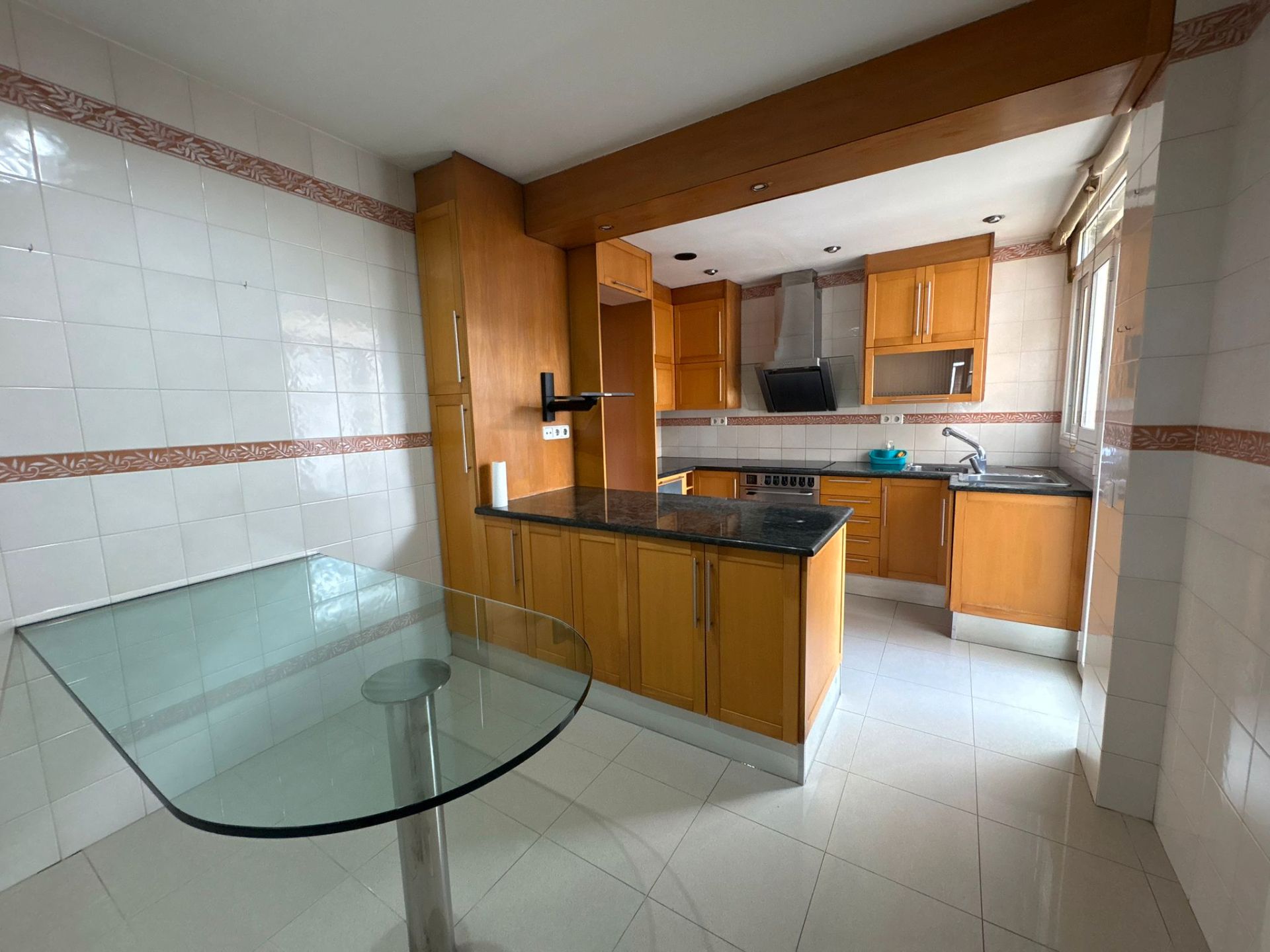 Kitchen of Flat to rent in Llinars del Vallès  with Air Conditioner, Heating and Private garden