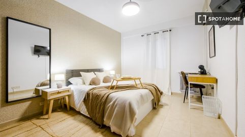 Photo 2 of Flat for rent in Pacífico, Madrid Capital