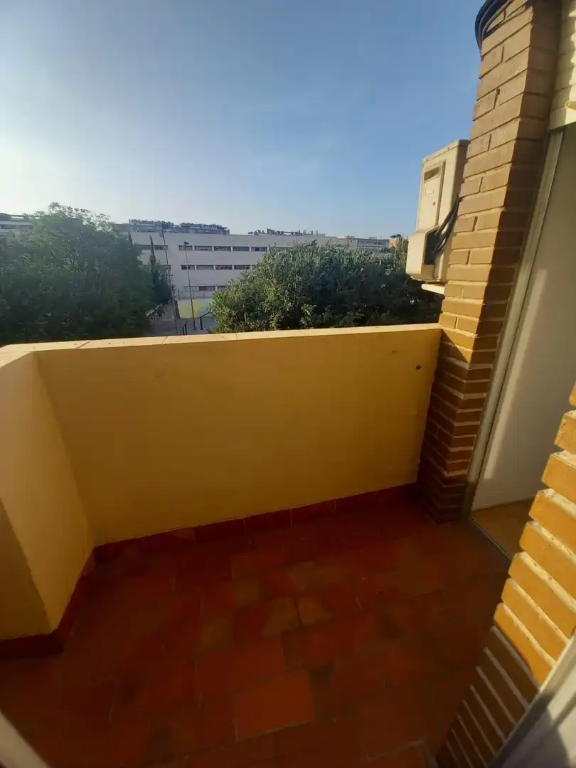Flat for rent in Ollerías - San Cayetano
