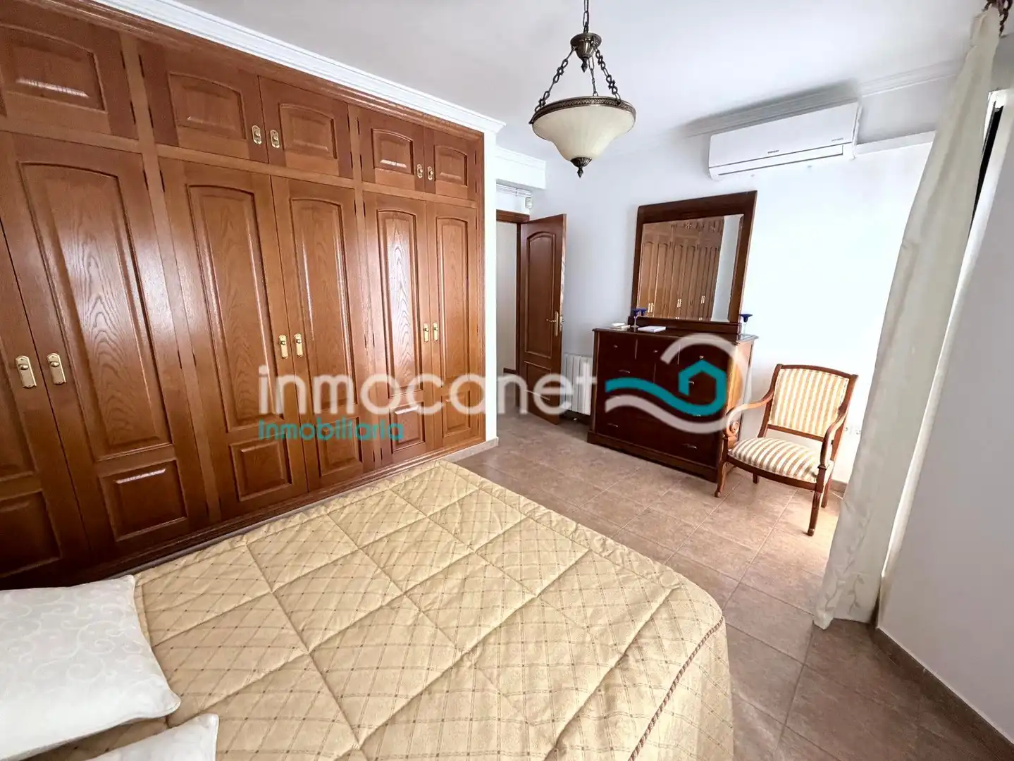 Houses for sale in Oliva, Valencia
