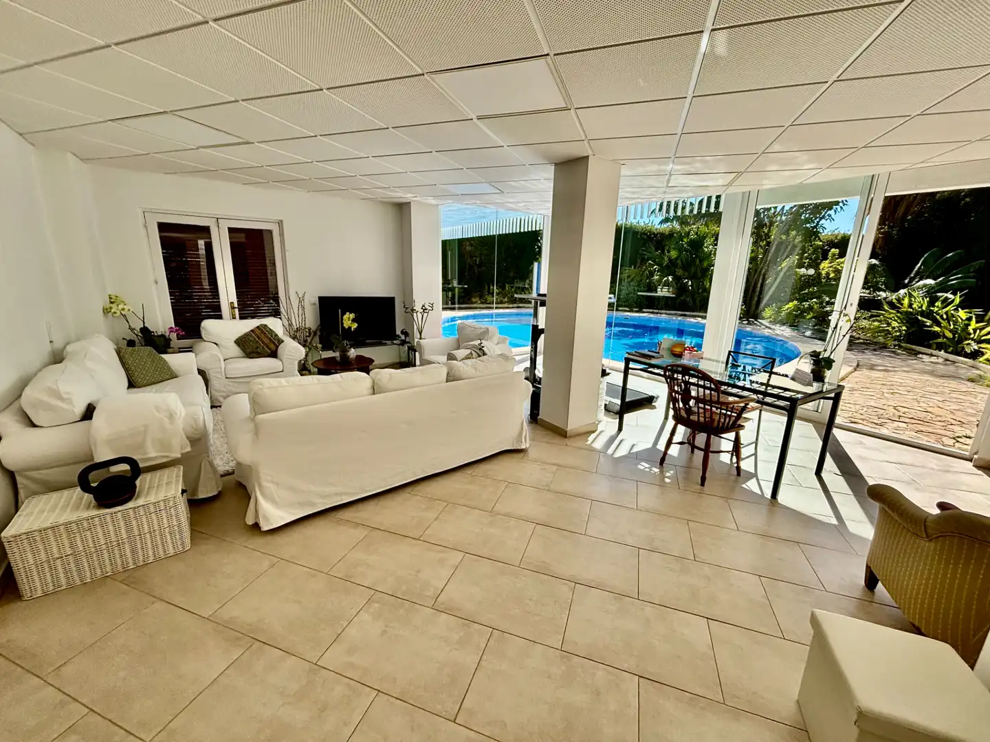 Chalet con piscina en venta en Playa de San Juan - El Cabo de las Huertas, imagen 11