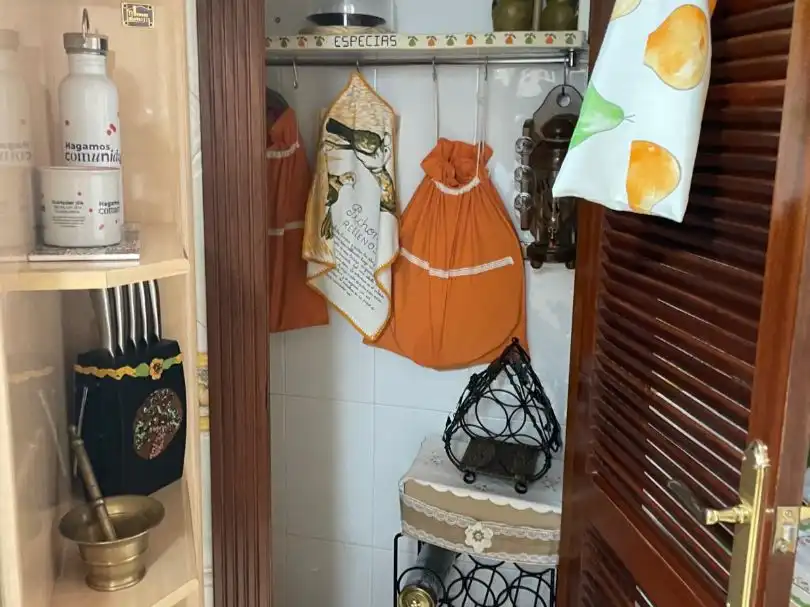 Cuina de Pis en venda en Linares amb Aire condicionat, Calefacció i Traster