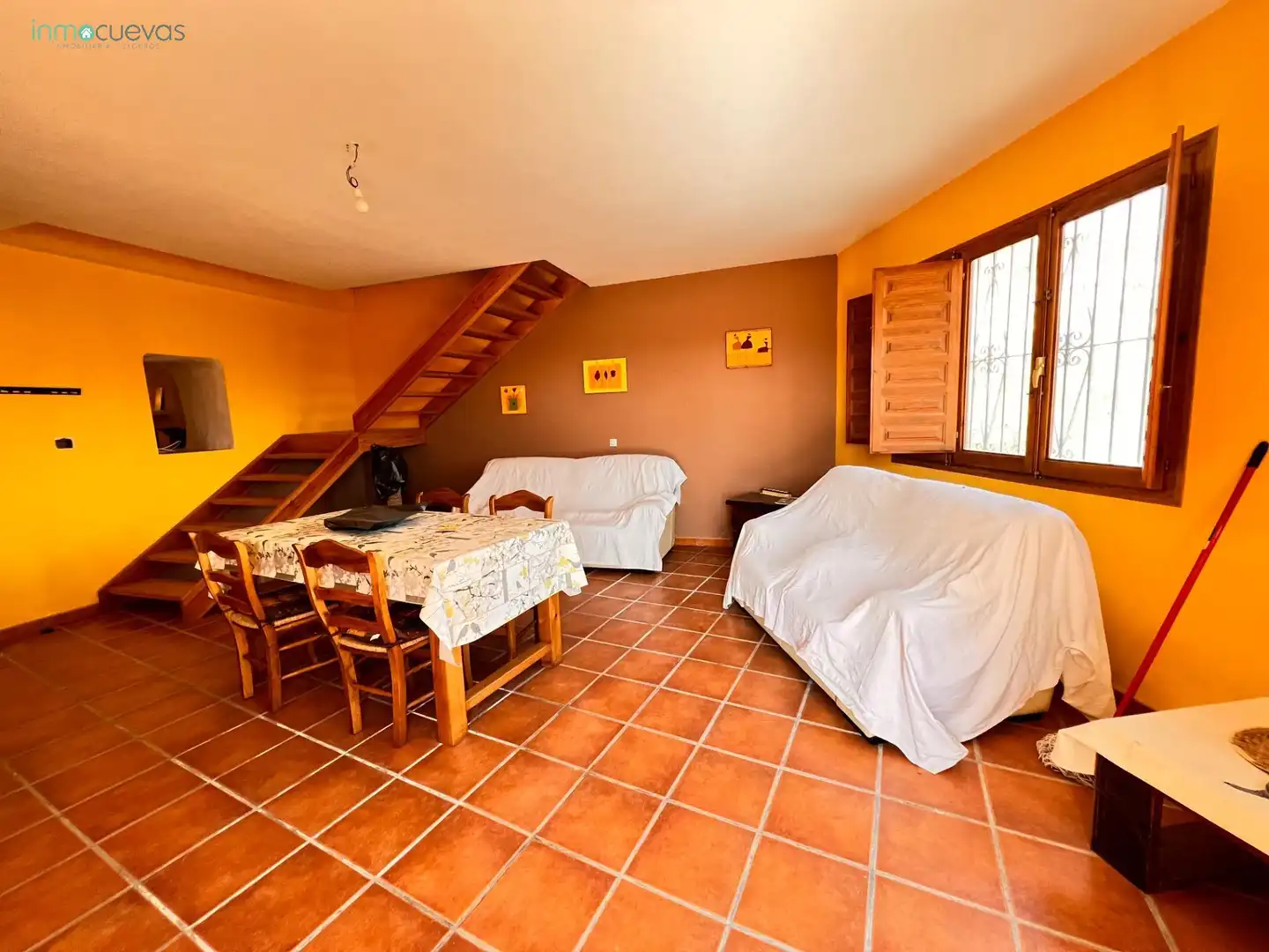 Sala d'estar de Finca rústica en venda en Cuevas del Almanzora amb Terrassa, Traster i Moblat