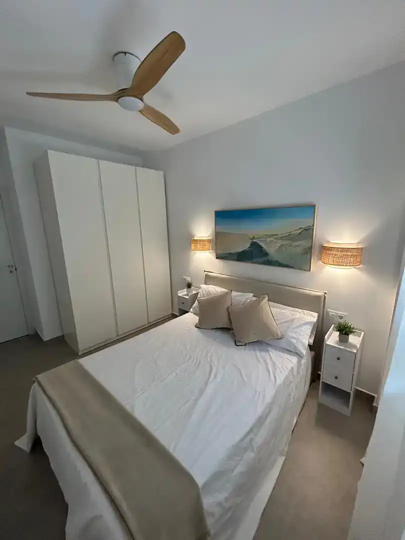 Schlafzimmer von Wohnung zur Miete in Tarifa mit Möbliert und Balkon